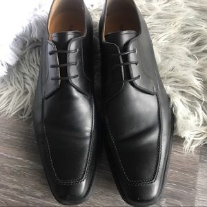 Magnanni Men’s Pardo Black Lace-Up Dress Shoes